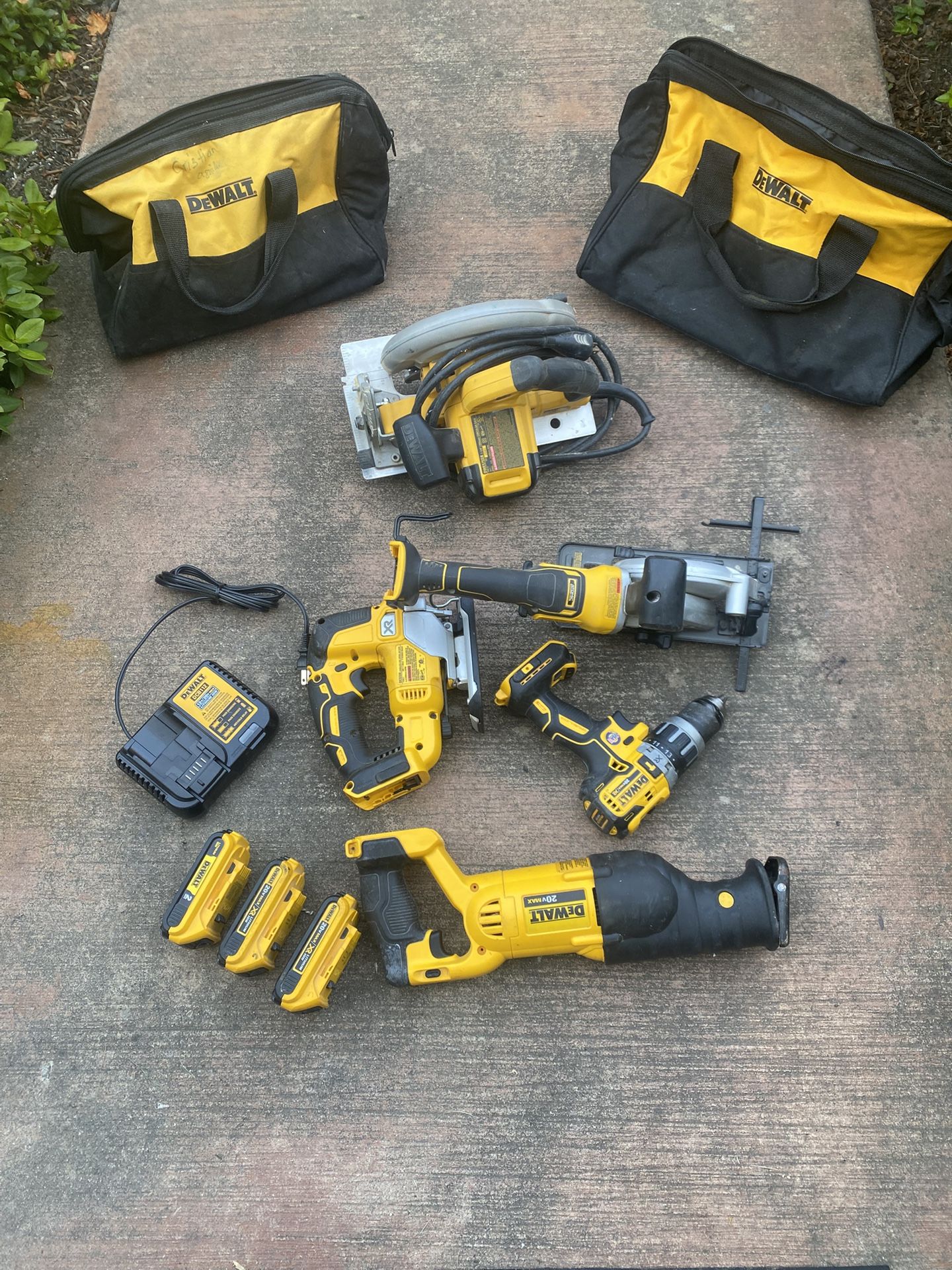 Dewalt tools
