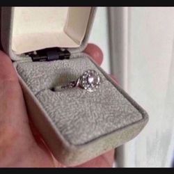 Women’s ring sterling silver 925 size 8