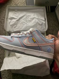 UN/LA Dunks
