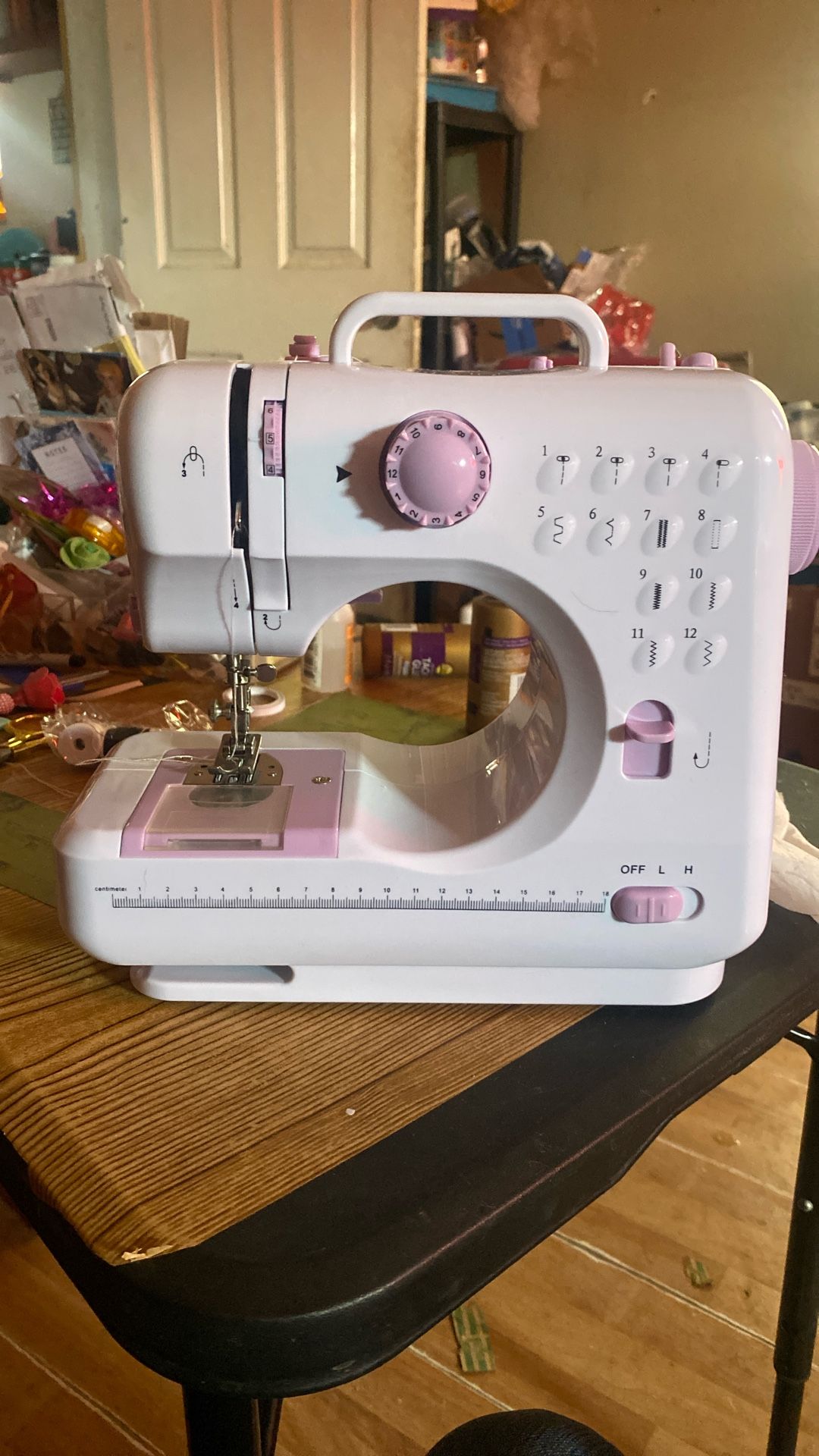 Mini Sewing Machine