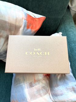 New Coach Gift Box Original Packaging Tan Color