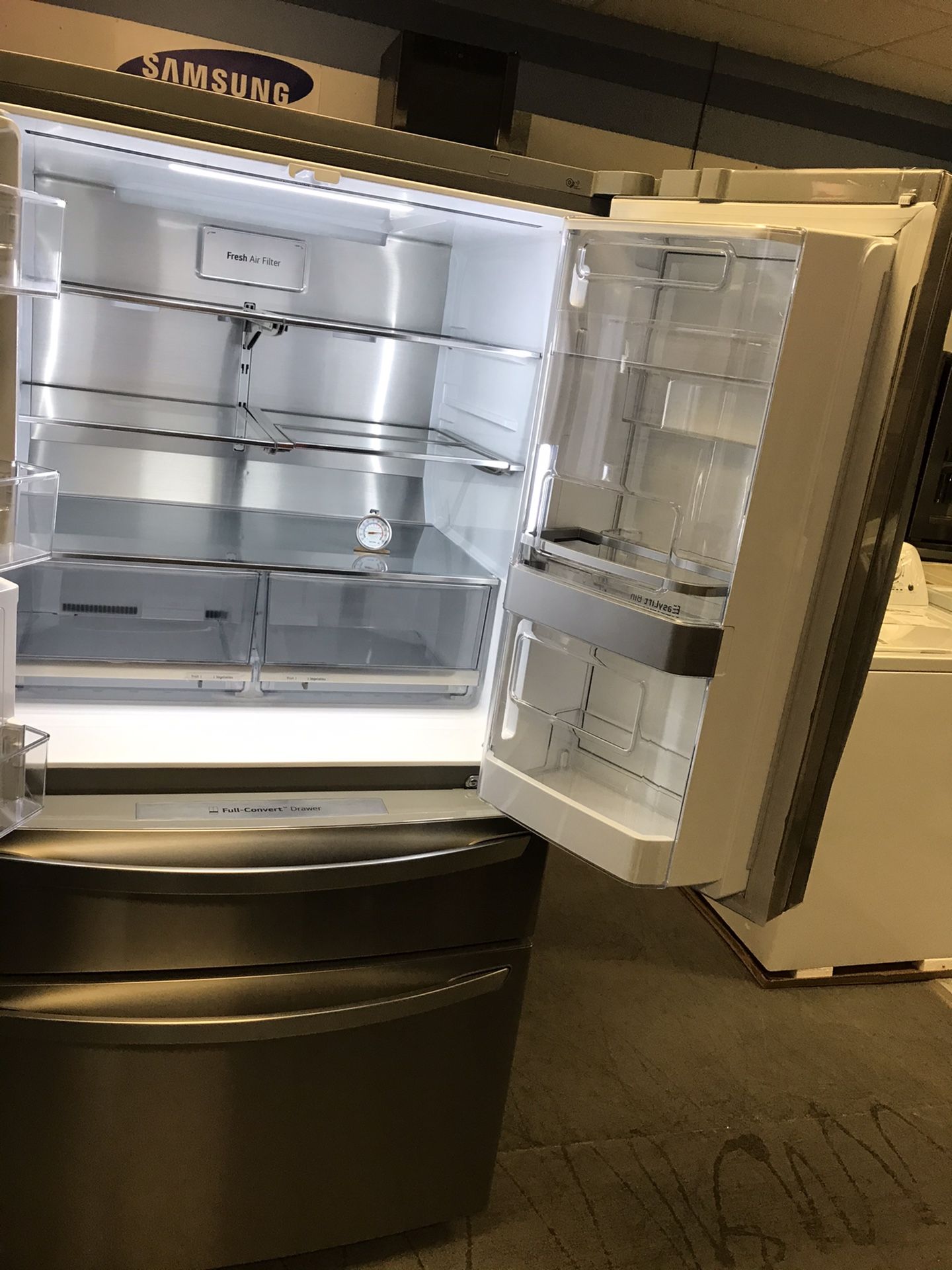 LG FRENCH DOOR STAINLESS STEEL REFRIGERATOR DOOR IN DOOR BRAND NEW OPEN BOX