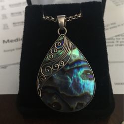 Pendant With Solid Silver Chain