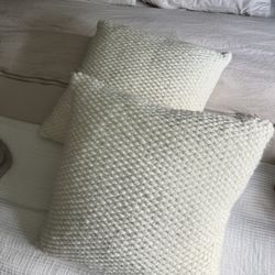 Brand New Knit Large Pillows 26x26