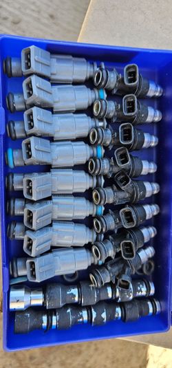 LS Injector & Adapter Lot – Bosch LS1, LS Truck Injectors, Height & Plug Adapters