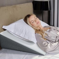 Wedge Pillow