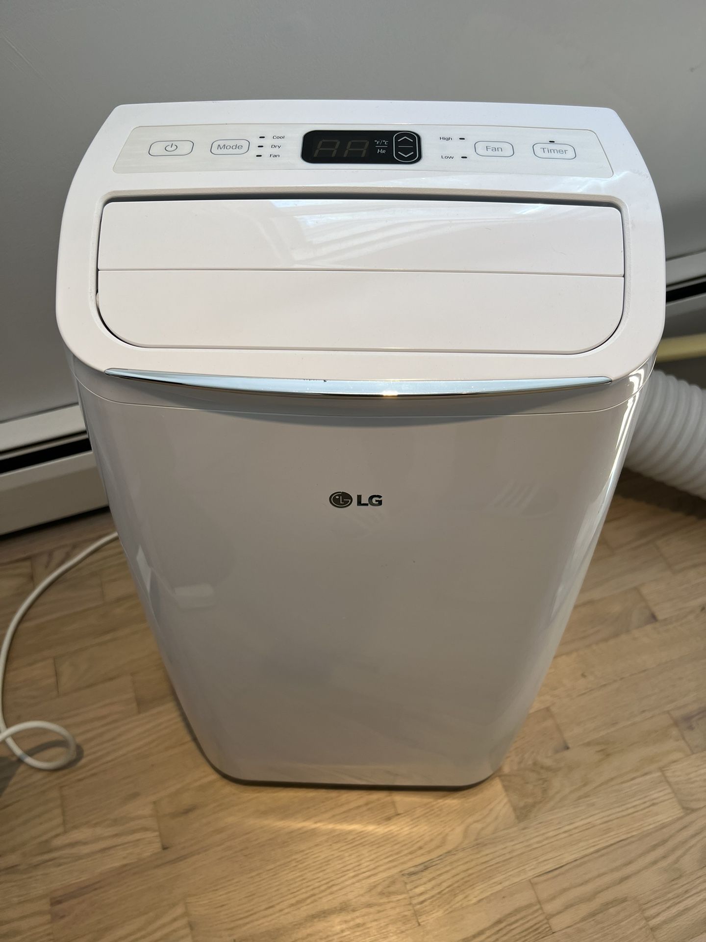 LG Portable Air Conditioner