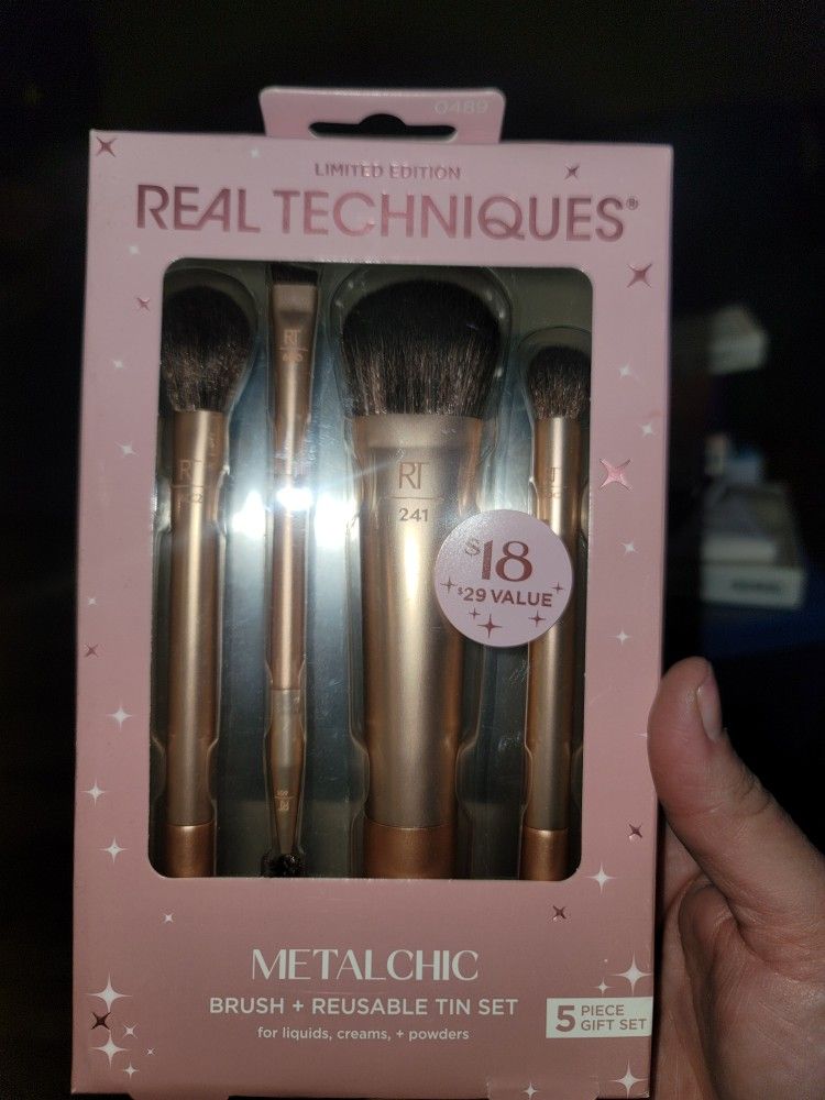 Brand New Brush Set