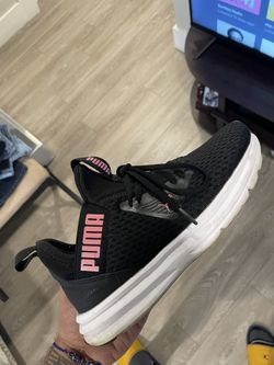 Women Puma Shoes SZ 7 