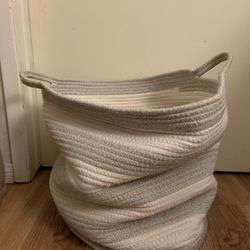 Rope Cotton Basket / Laundry Basket 