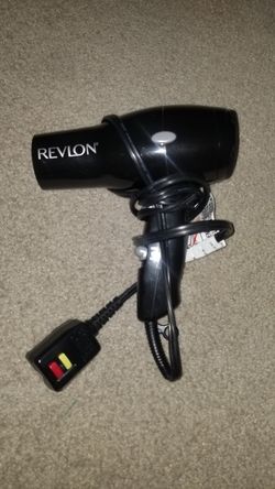 Compact hair dryer