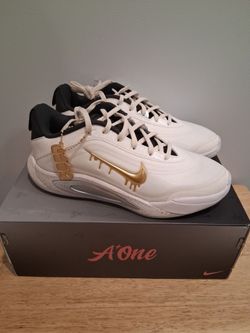 Girls A'ONES KC SE (GS ) SIZE 5Y  NEW