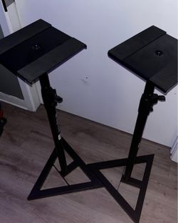 Studio Monitor Stands Adjustable Stand On Stage