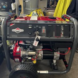 Briggs & Stratton 7000 Watts Generator LIKE NEW!!!