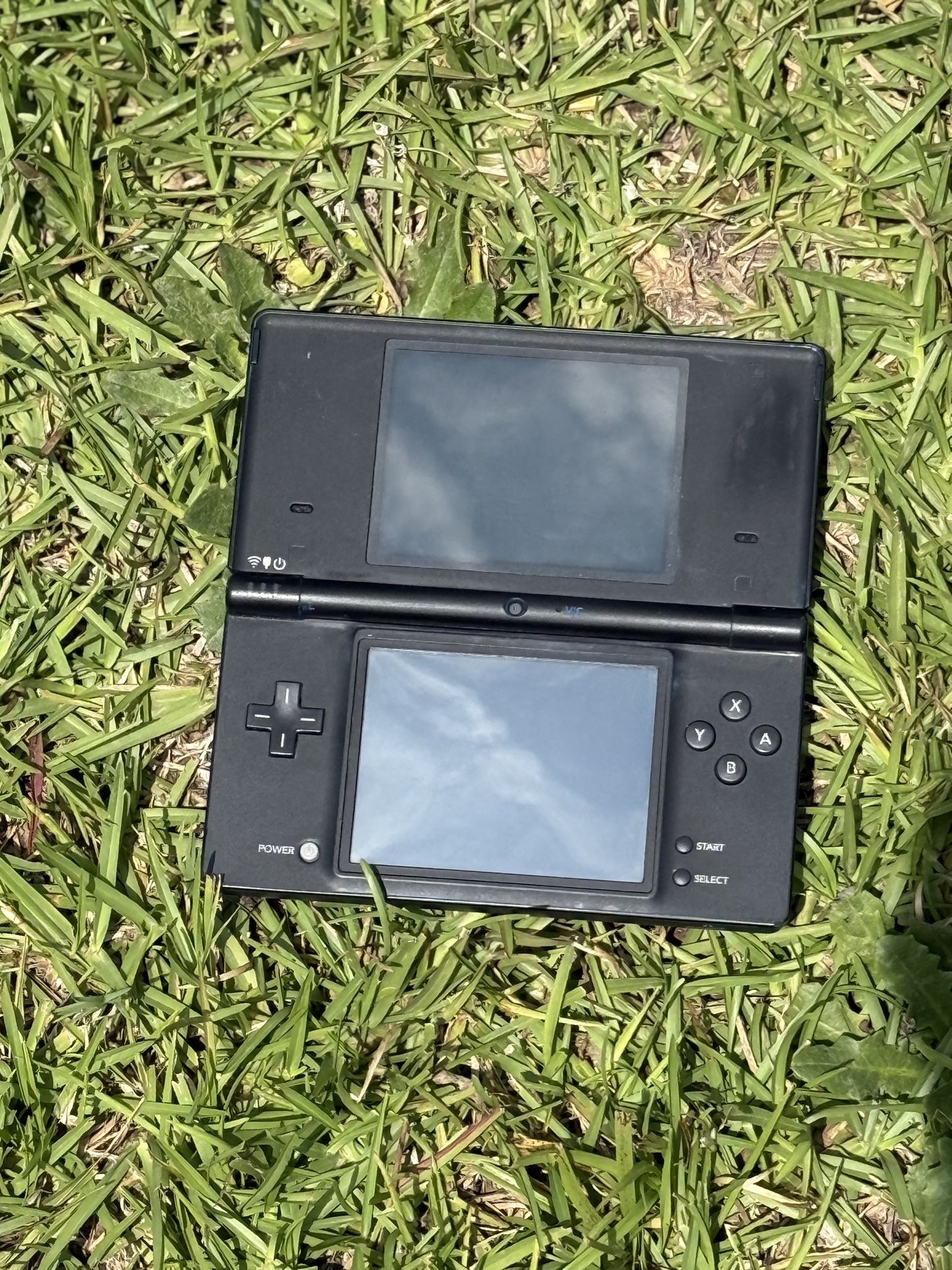 Japanese Nintendo DSi