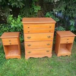 Dresser With Nightstands 