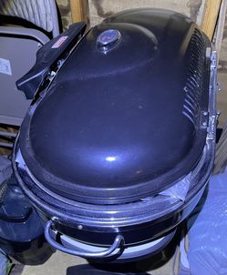Coleman RoadTrip LXE Portable Grill (Model 9949)