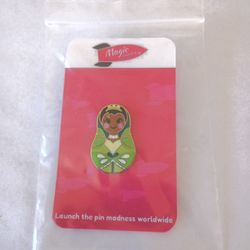 Disney pin featuring Princess Tiana from The Princess and the Frog. 