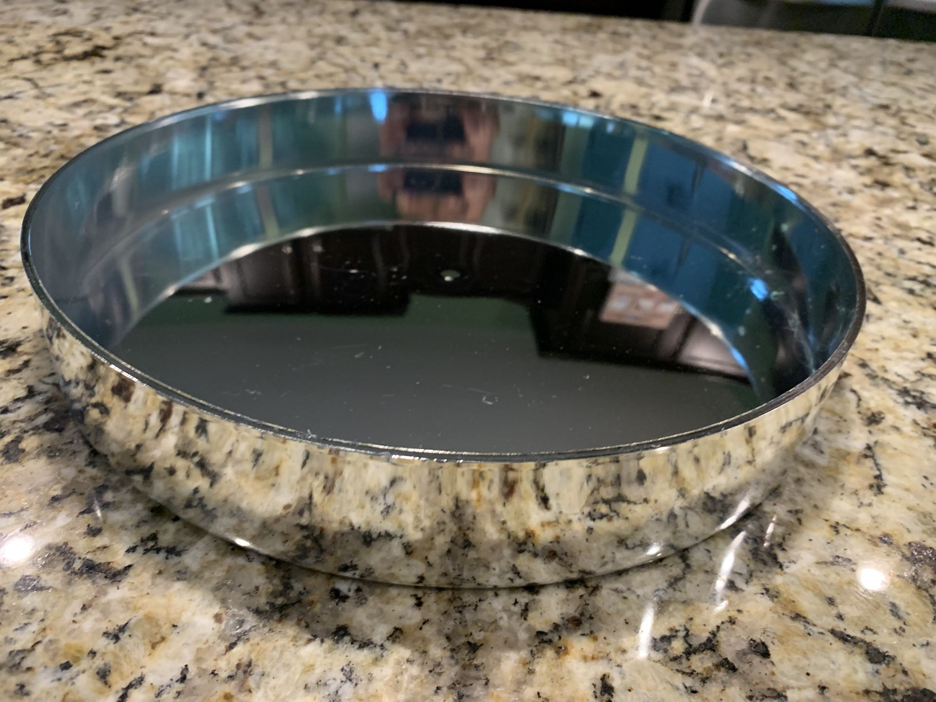 New 11 Inch Round Thick Chrome Finished Plastic Serving Tray/Plant Water Tray Or Other Uses