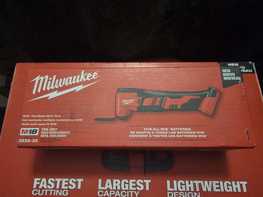 Milwaukee M12 Multi Tool 