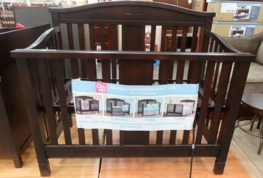 Cafe kid Morgan crib 4 in 1 Convertible