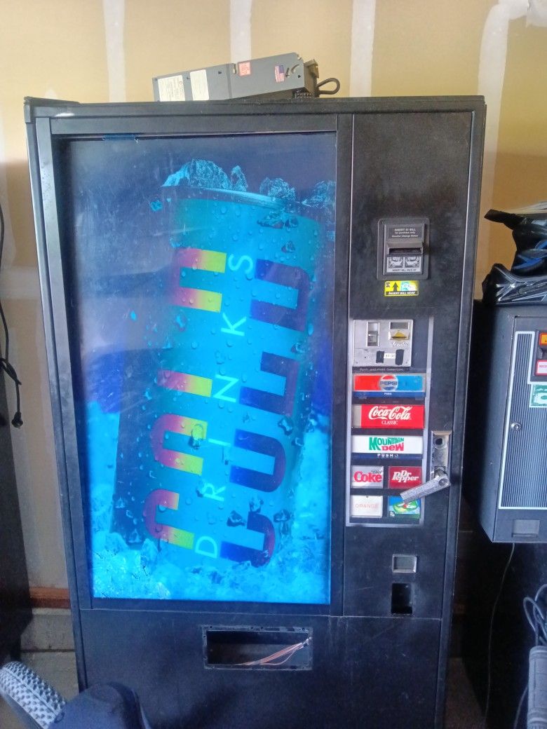Drink Vending Machine for Sale in Colorado Springs, CO OfferUp