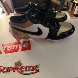 Jordan Retro 1 Football Clears