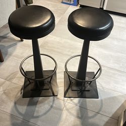 Real leather 2 set high bar chairs