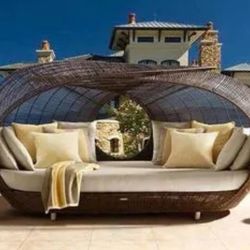 Outdoor Garden Rattan Patio Aluminum Frame Apple Shape Daybed With Canopy Camp Furniture