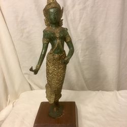 Thai Gold and Green Metal Court Dancer
