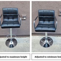 Adjustable Height Swivel Bar Stool