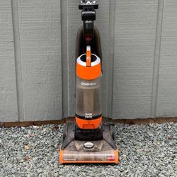 Working Bissell CleanView Upright Multi Surface Vacuum Cleaner