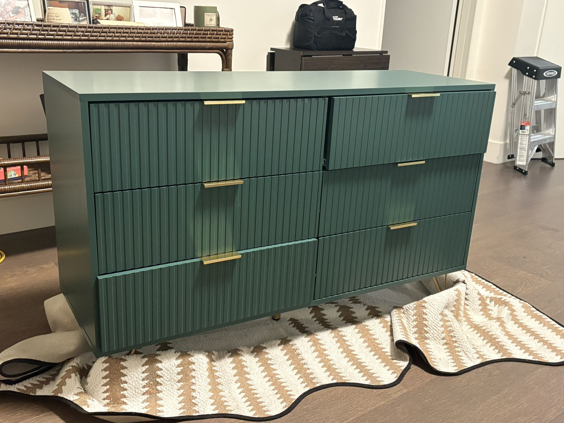 Green Dresser