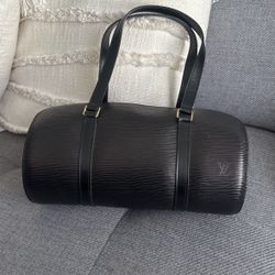 Louis Vuitton Epi Leather Black