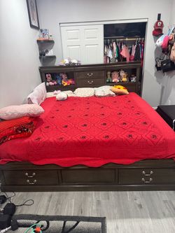 King California bed frame with matrees  including