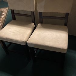 Dining/Living Chairs 🪑
