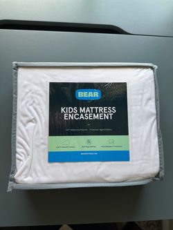 Bear Mattress Encasement Kids Full Size New Condition in Original Packaging  Never Used