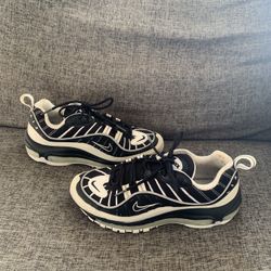 Nike Air Max 98 GS Running Shoe Black/Si