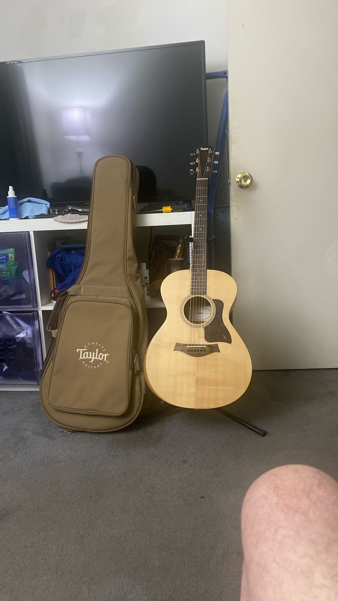 Taylor Academy 12e With Gig Bag Guitar