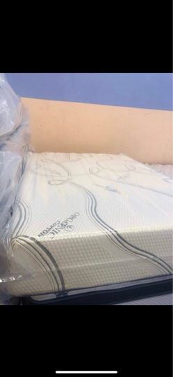 MATTRESS AND FURNITURE GREAT QUALITY