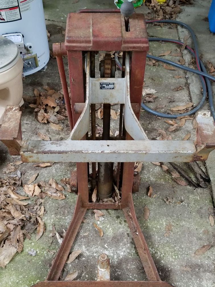 Antique Blackhawk bumper jack