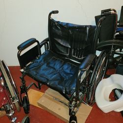 3 wheelchairs 