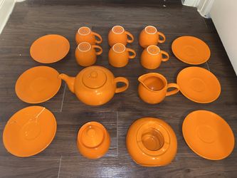 Waechtersbach- Germany dishware Collectible