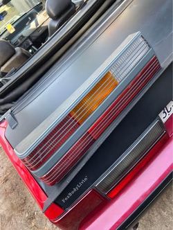 93 cobra left/drivers taillight