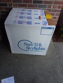 4 Sun Tek Skylights, SF 2222, Outer bronze, Inner Clear, Double Dome, 22.5 X 22.5