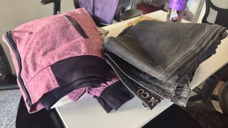 Assorted Men's Clothing Bundle size M-L