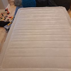 Free Air Mattress- Small Leak