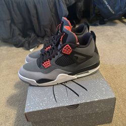 Jordan 4 
