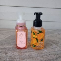Bath & Body Works gentle foaming hand soap