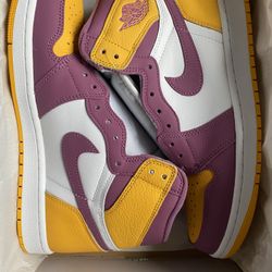 Air Jordan 1 High “Brotherhood”- Men’s Size 11 (555088-706)